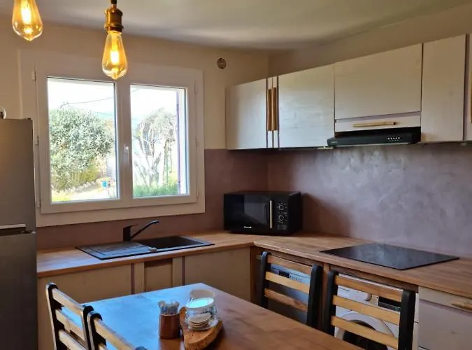 別荘 L'ortu Di Quaprice フィガリ